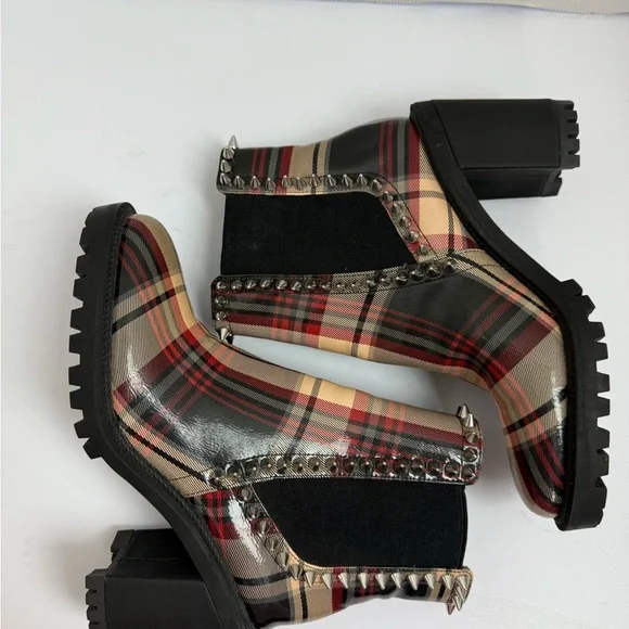 Jessica Simpson Spiked Plaid Boots - Picture 3 of 5